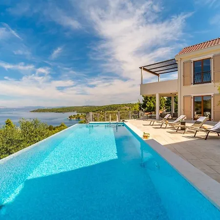 Sunset For 2 Families On Brac, Croatia Vila Sutivan